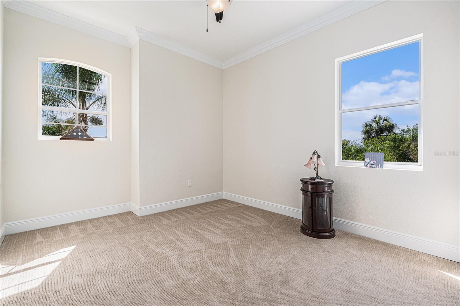 Image 28 of 39 For 4353 Dewey Drive