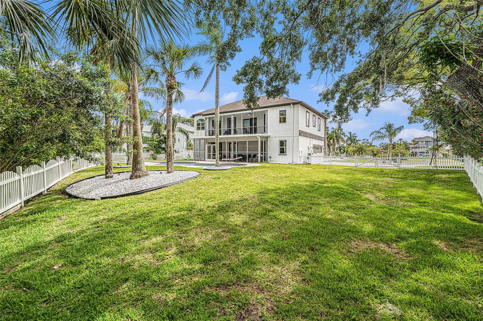 Image 34 of 39 For 4353 Dewey Drive