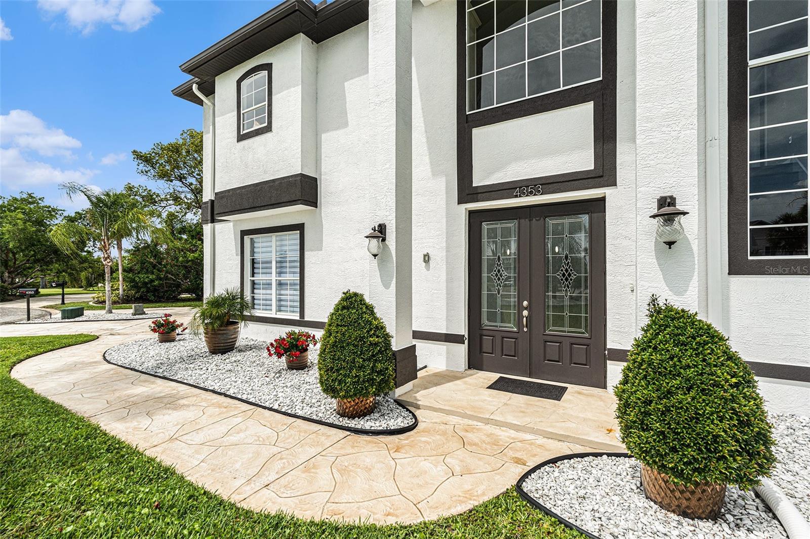 Image 5 of 39 For 4353 Dewey Drive