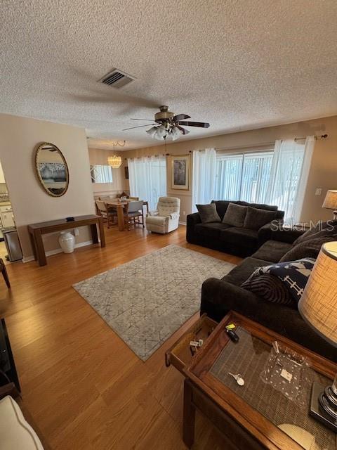 Image 5 of 74 For 1903 Canterbury Lane B2