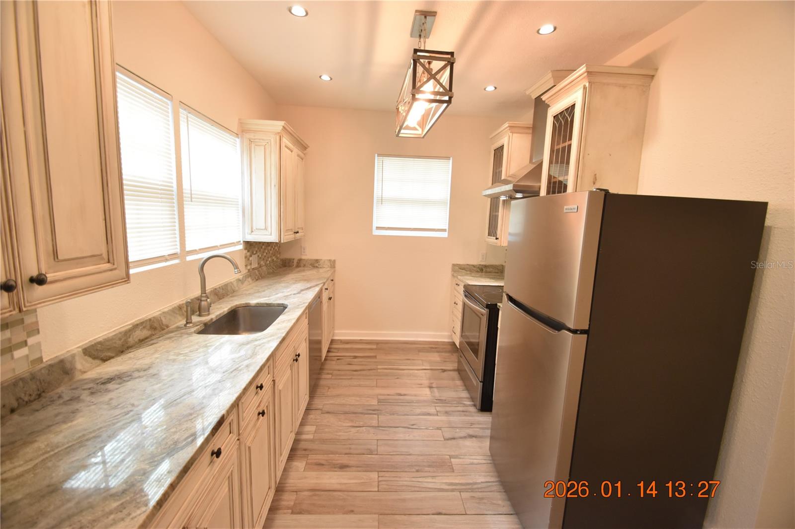 Image 11 of 36 For 907 Patterson Street