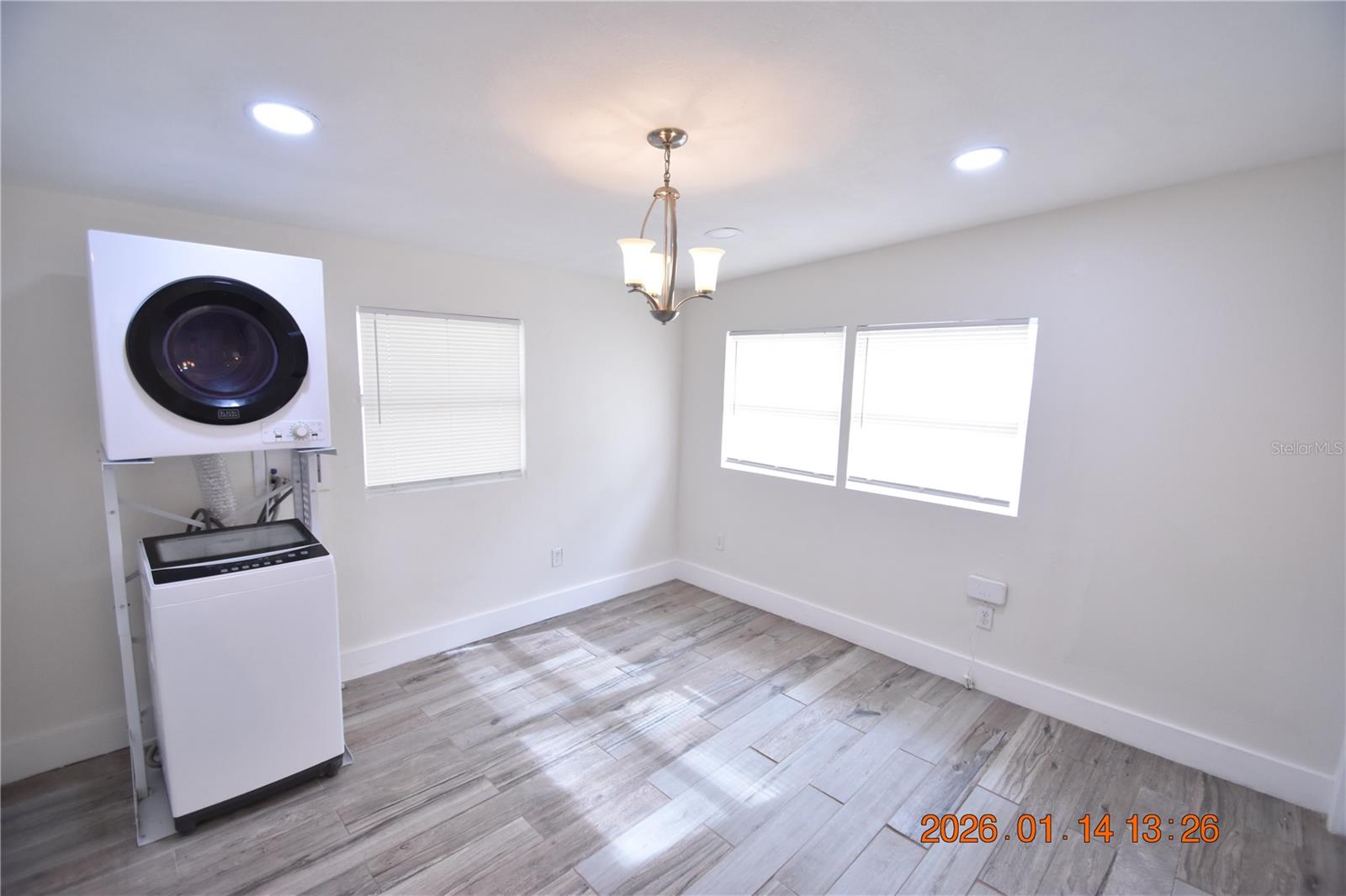 Image 6 of 36 For 907 Patterson Street