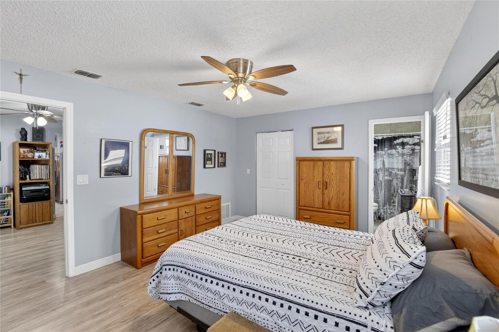 Image 20 of 39 For 2496 Mandrell Avenue