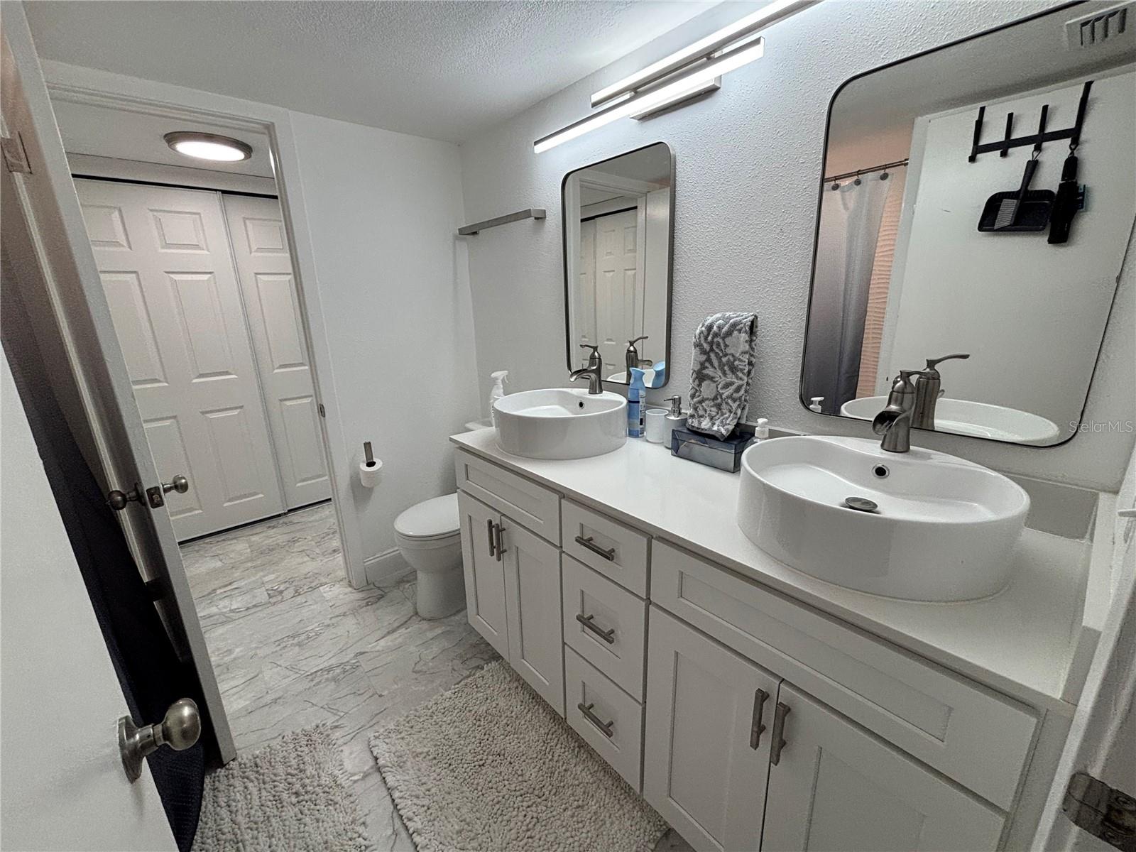 Image 28 of 32 For 4904 38th Way S 417