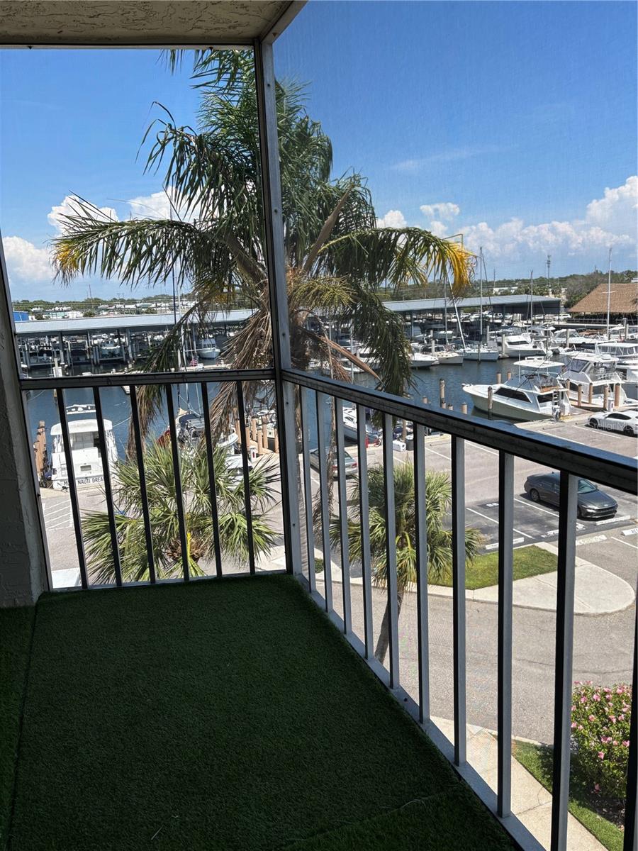 Image 30 of 32 For 4904 38th Way S 417