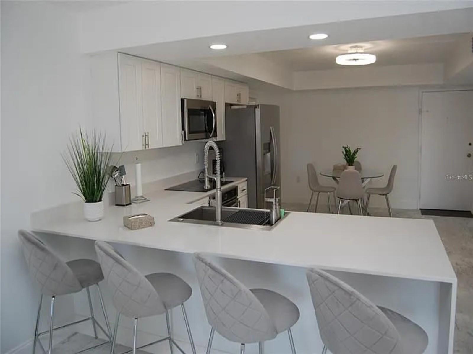 Image 7 of 32 For 4904 38th Way S 417