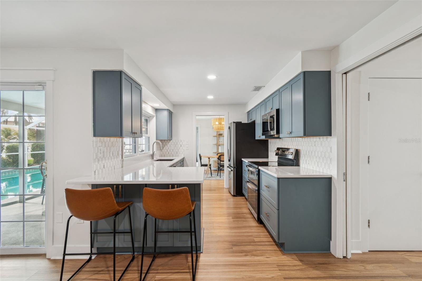 Image 11 of 44 For 3838 Mckay Creek Drive