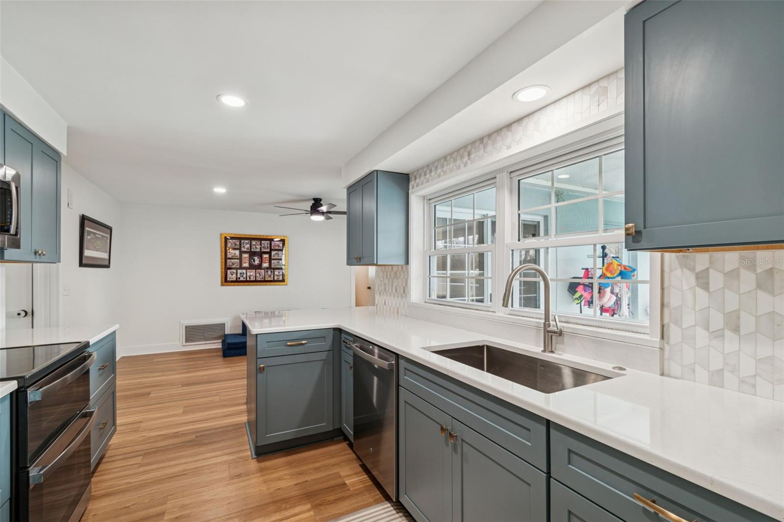 Image 15 of 44 For 3838 Mckay Creek Drive