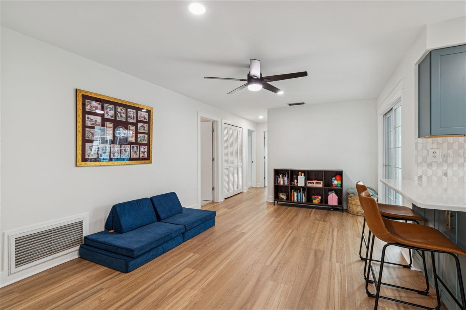 Image 17 of 44 For 3838 Mckay Creek Drive