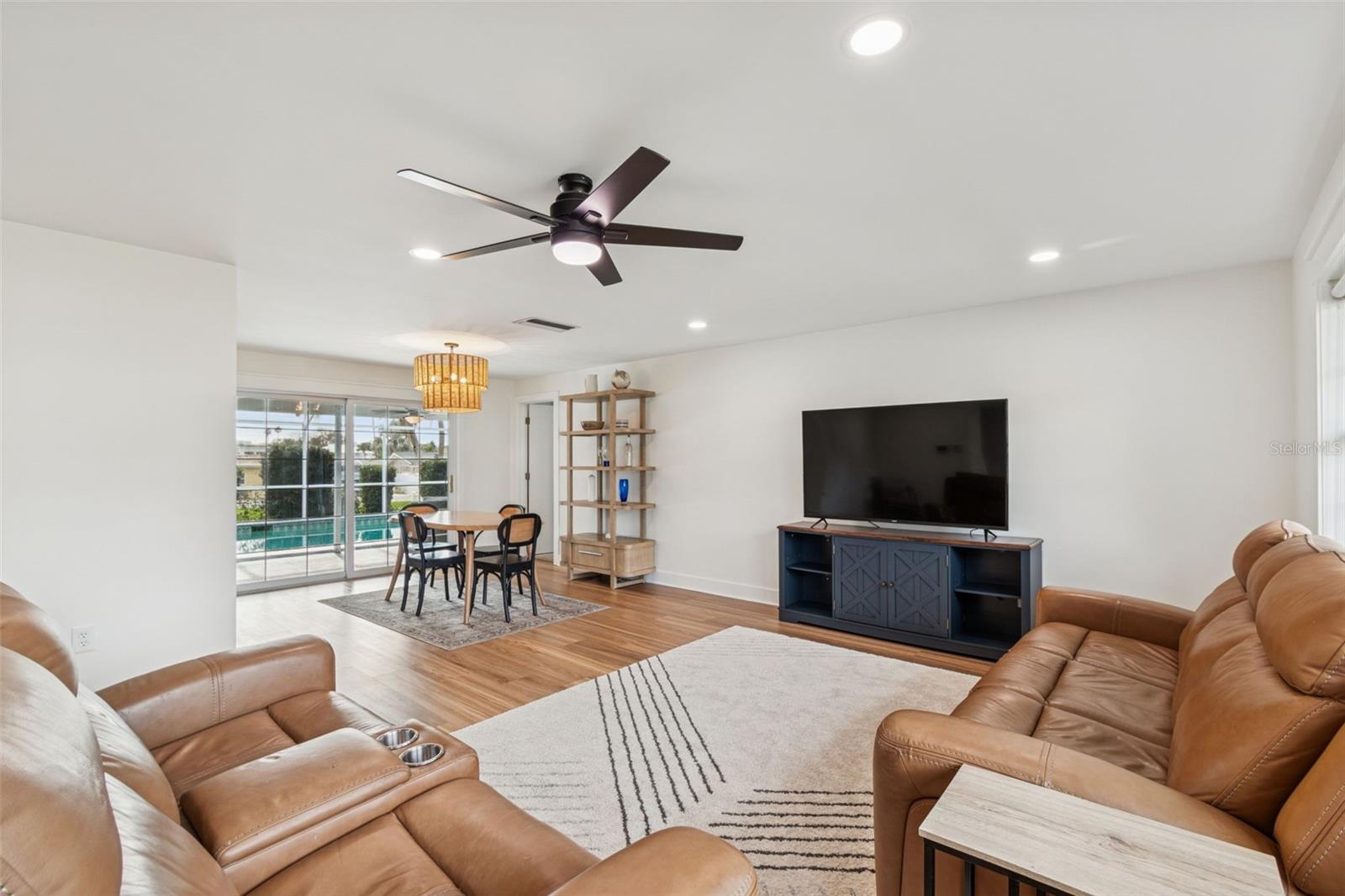 Image 6 of 44 For 3838 Mckay Creek Drive