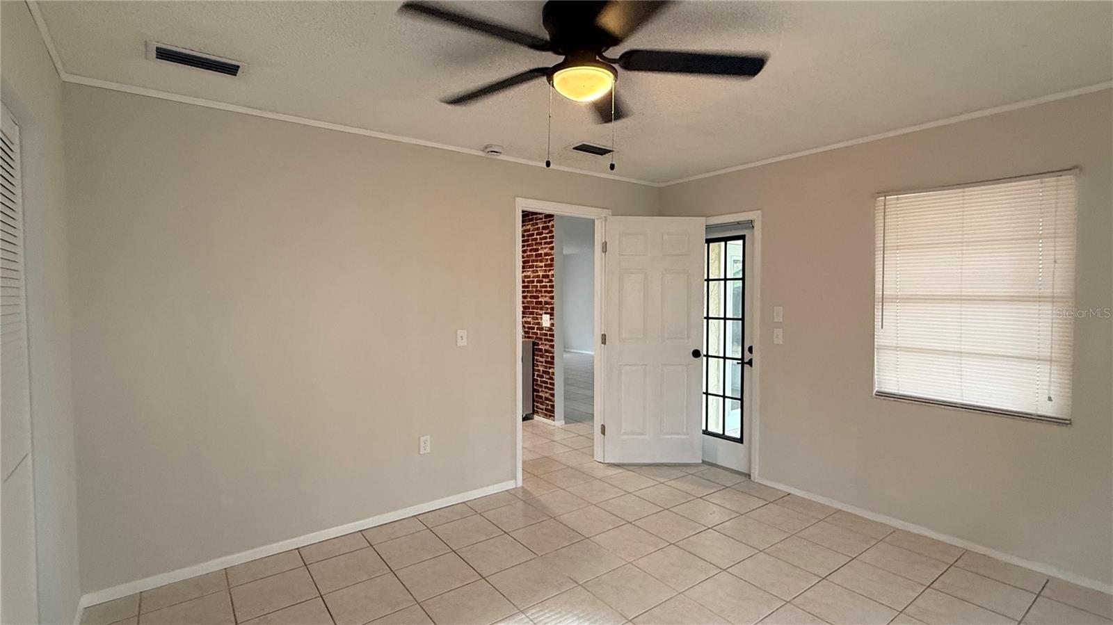 Image 20 of 32 For 7846 Royal Hart Drive