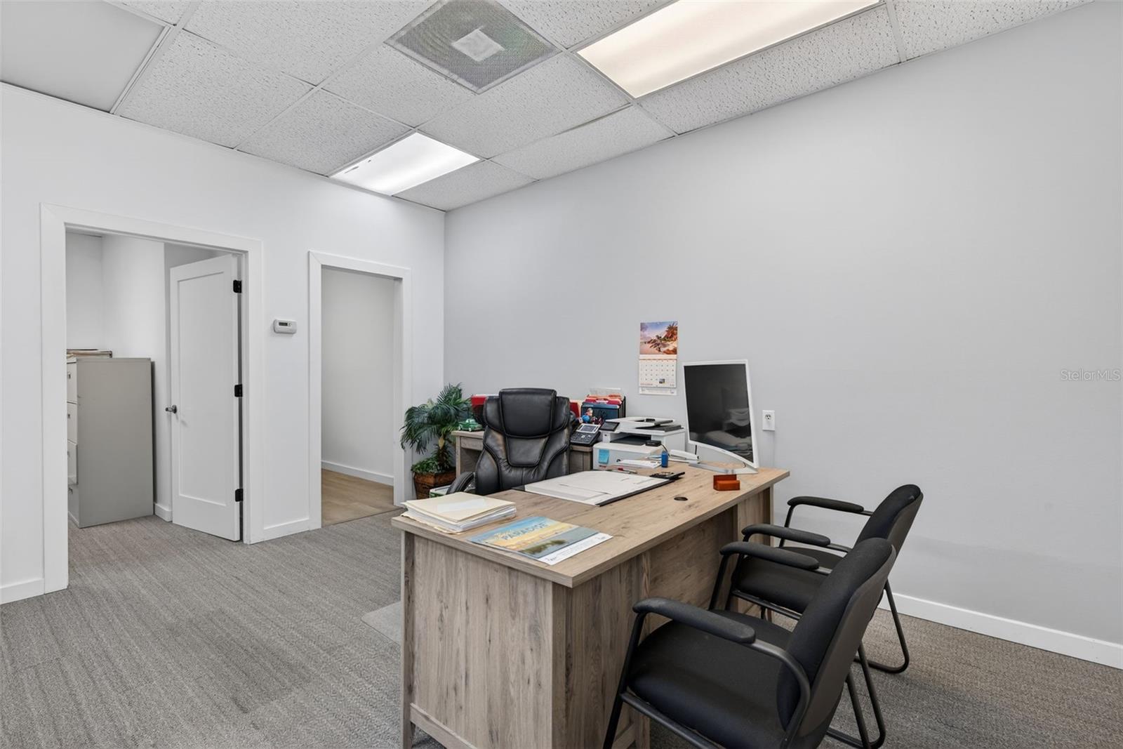 Image 21 of 44 For 16048 San Carlos Boulevard