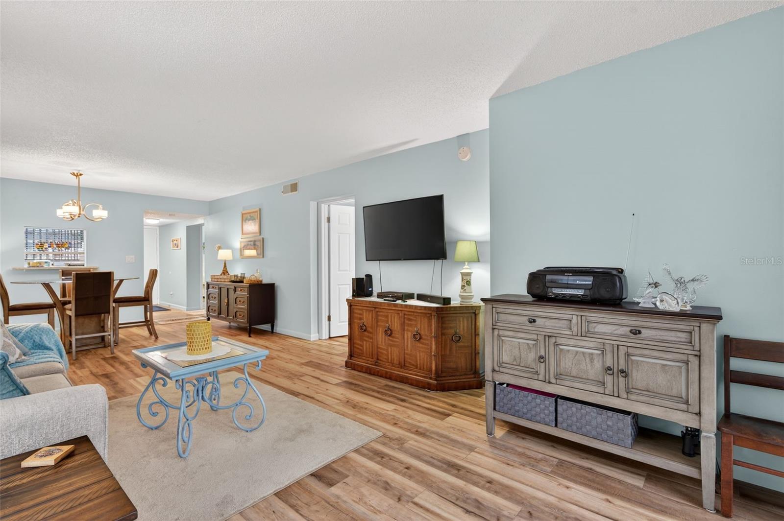 Image 11 of 44 For 1430 Heather Ridge Boulevard 101