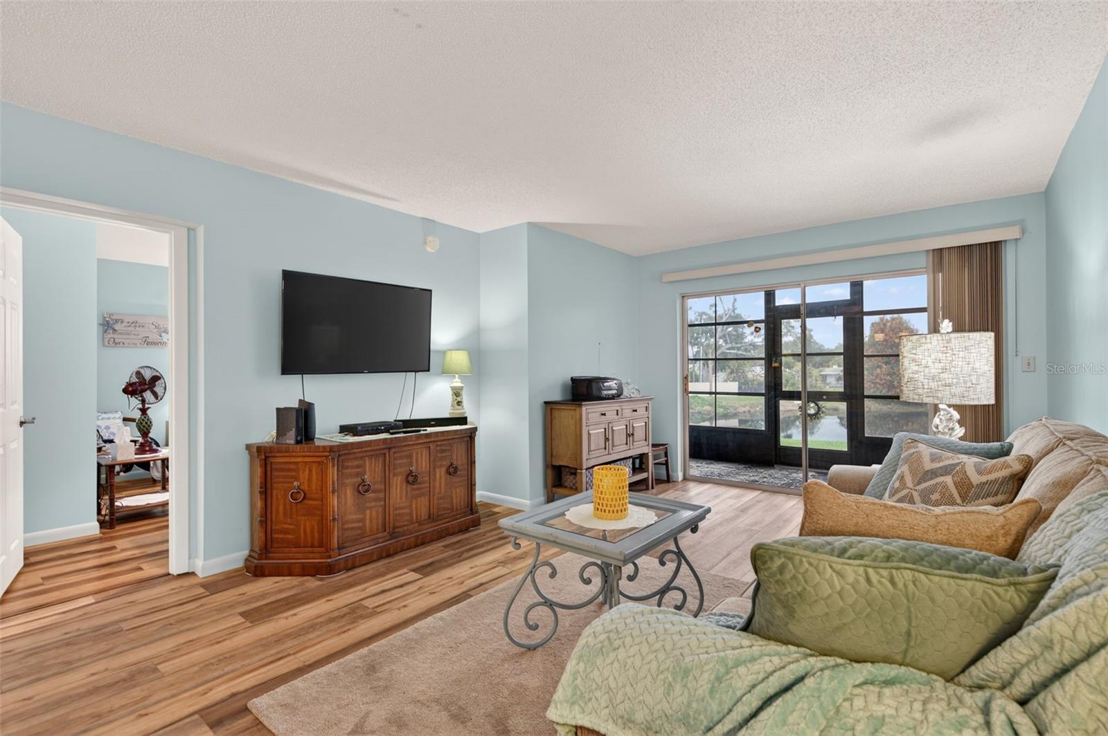 Image 7 of 44 For 1430 Heather Ridge Boulevard 101