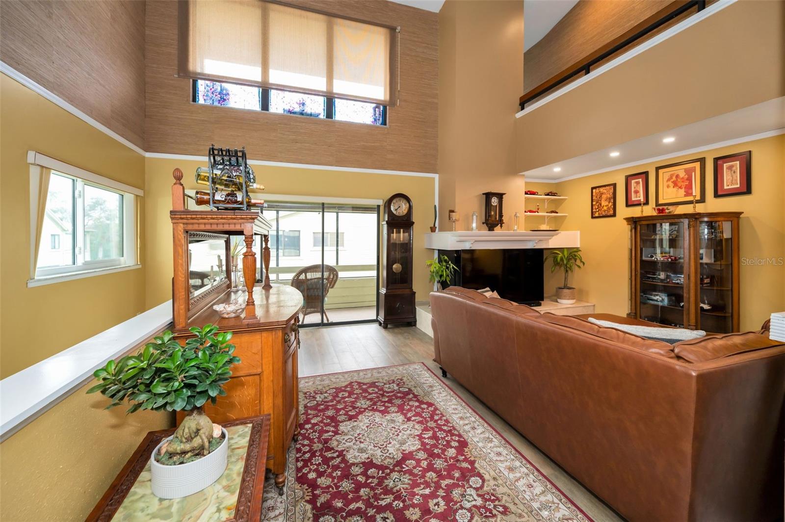 Image 14 of 93 For 2353 Hanover Drive