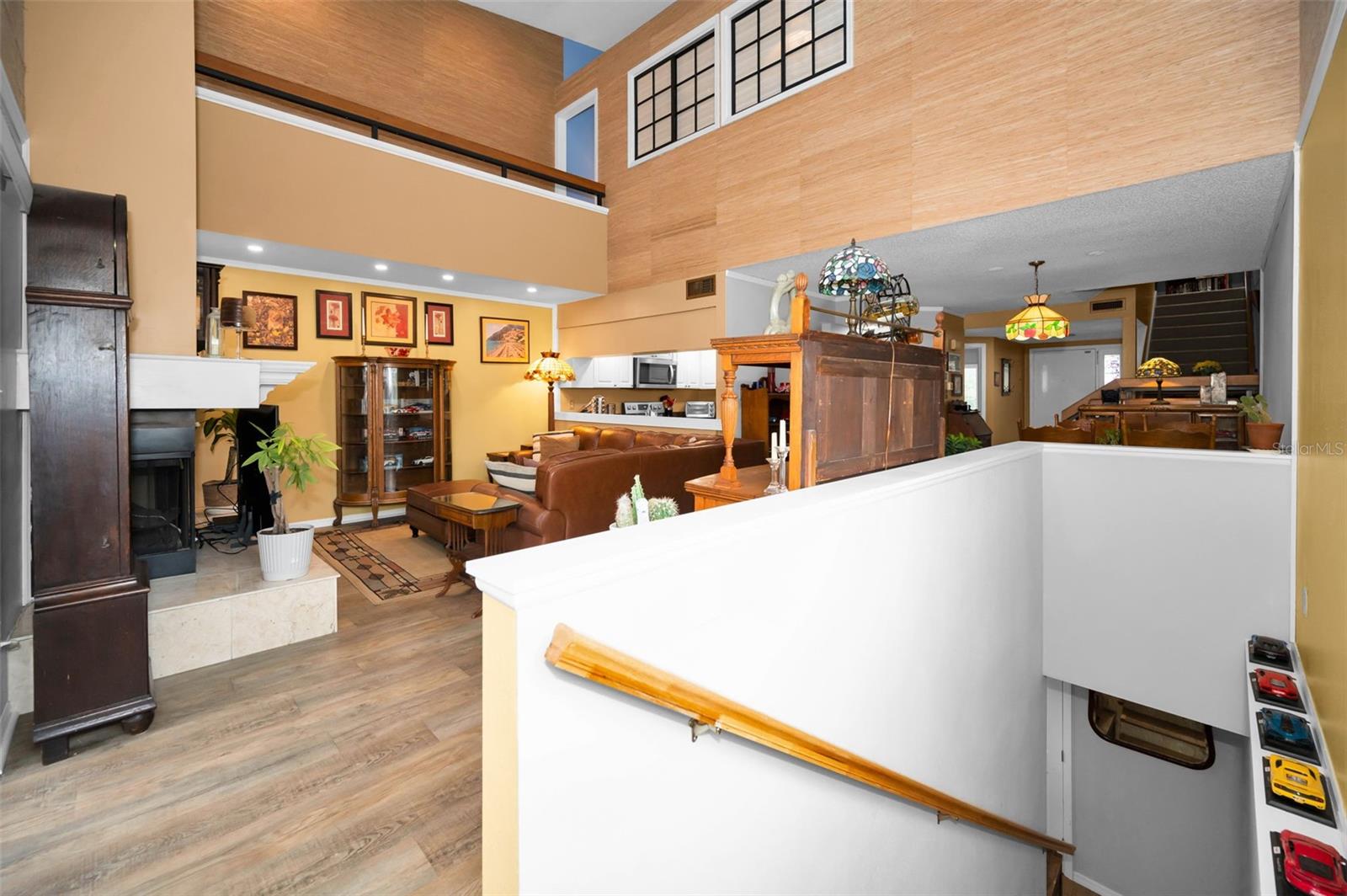 Image 17 of 93 For 2353 Hanover Drive