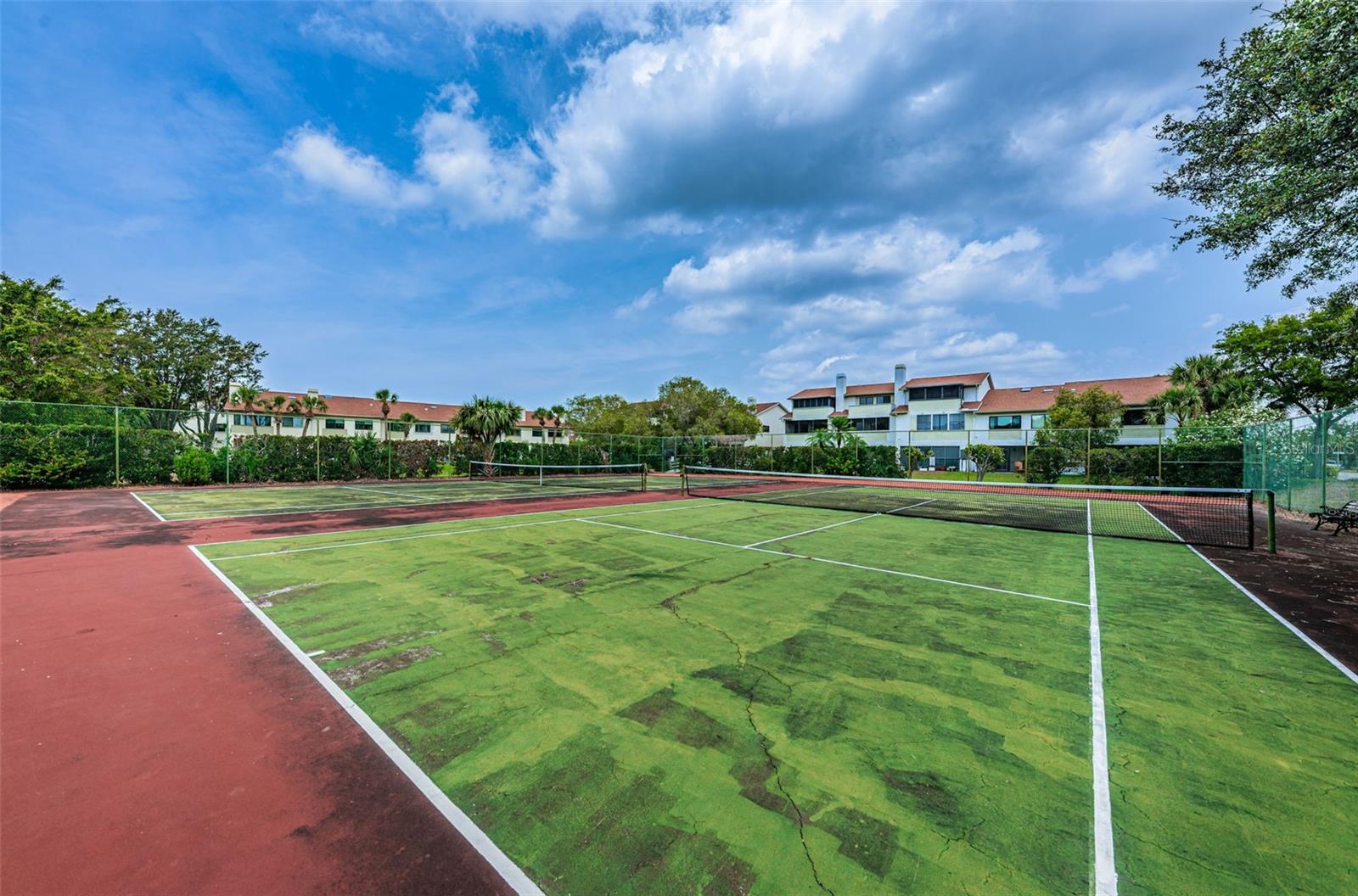 Image 36 of 93 For 2353 Hanover Drive