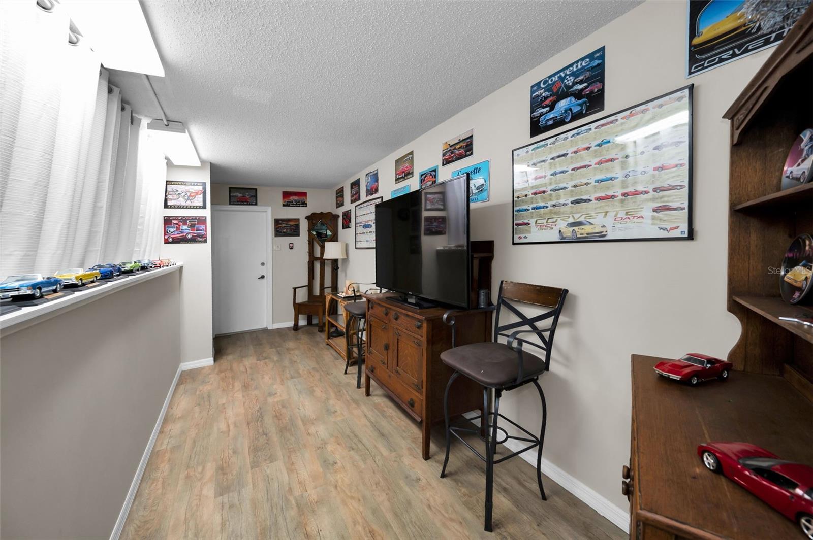 Image 42 of 93 For 2353 Hanover Drive