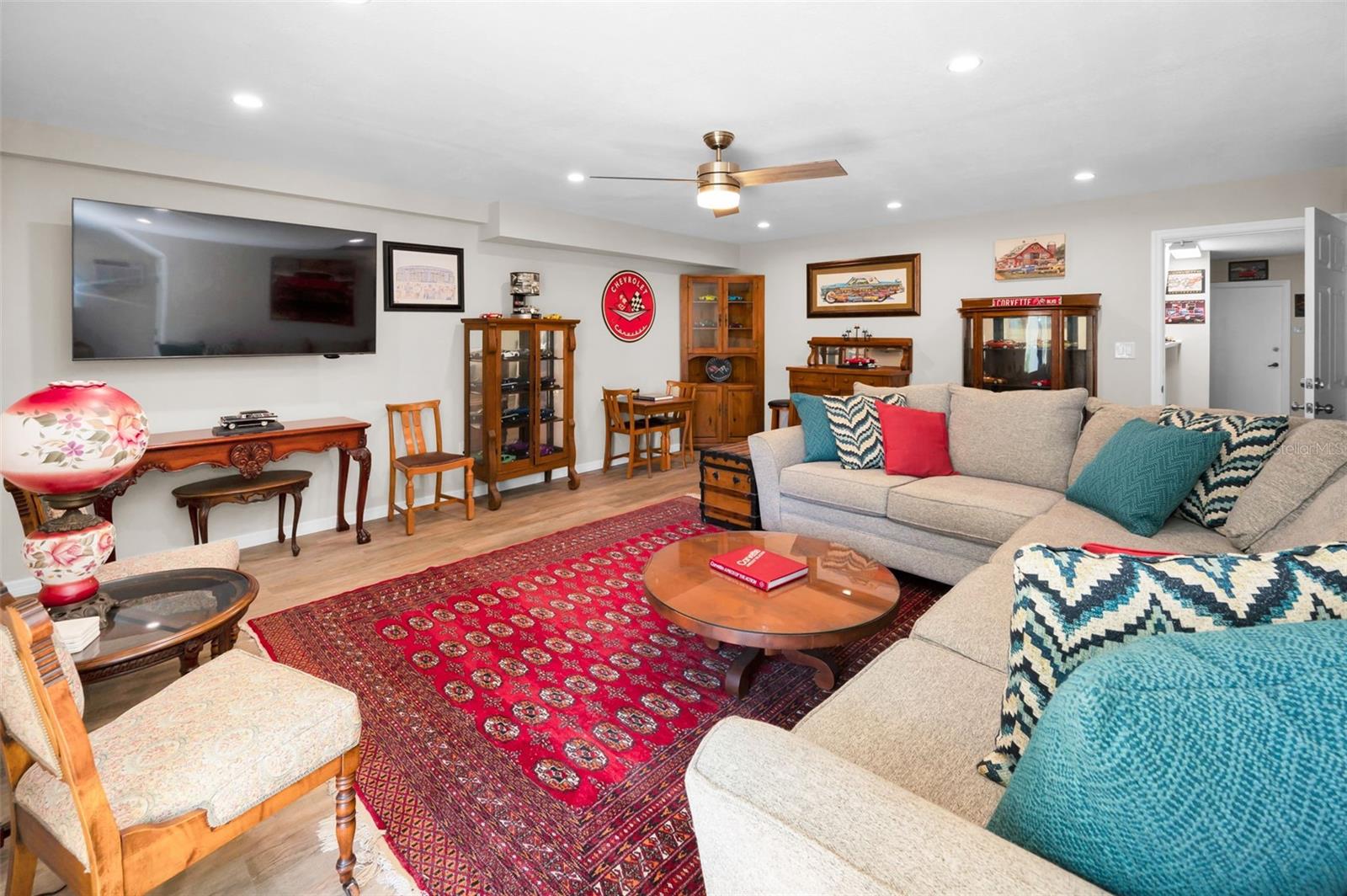 Image 49 of 93 For 2353 Hanover Drive