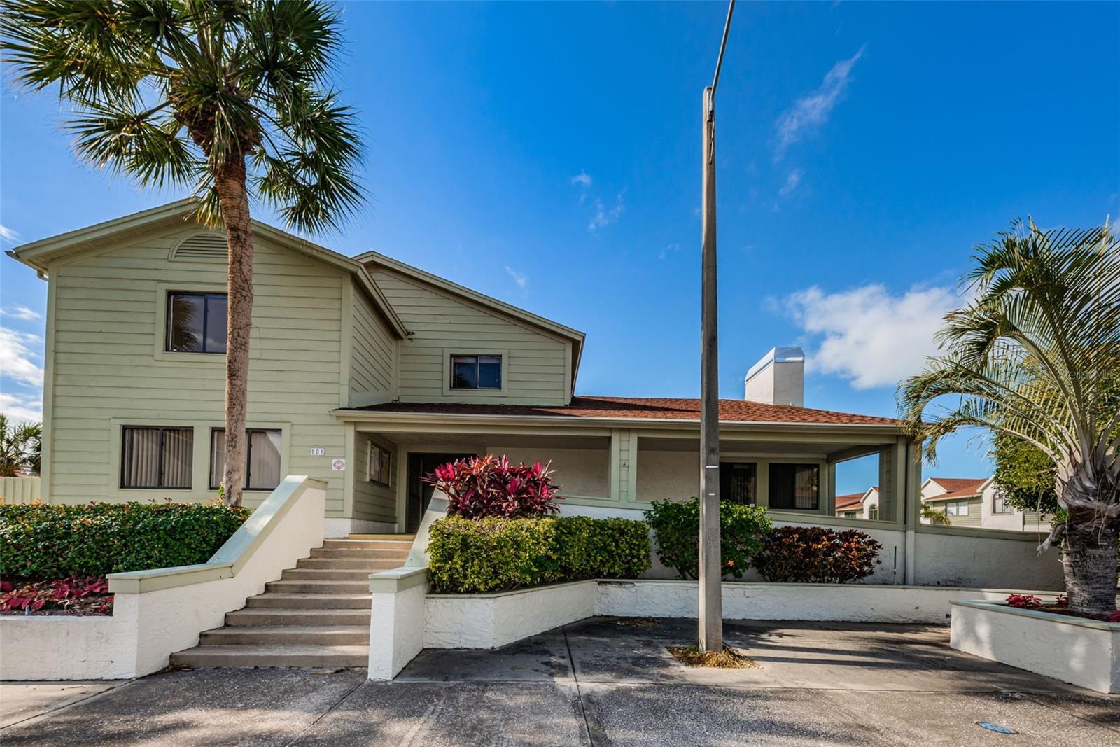 Image 76 of 93 For 2353 Hanover Drive