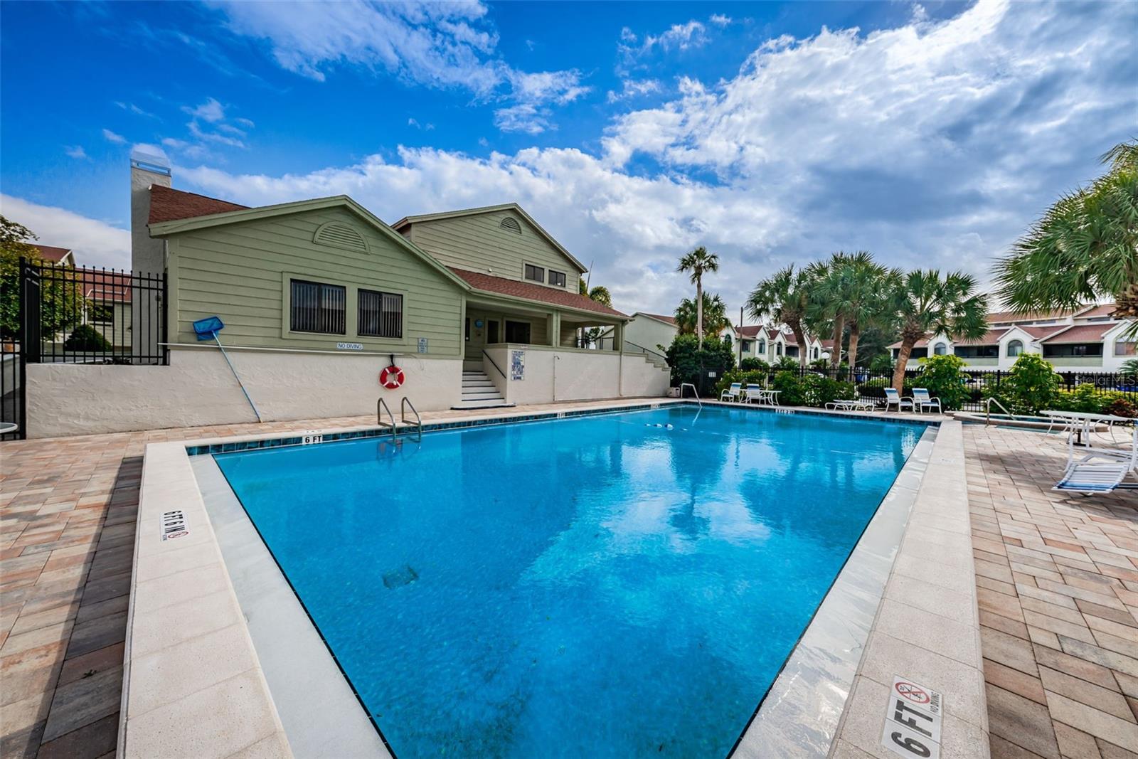 Image 84 of 93 For 2353 Hanover Drive