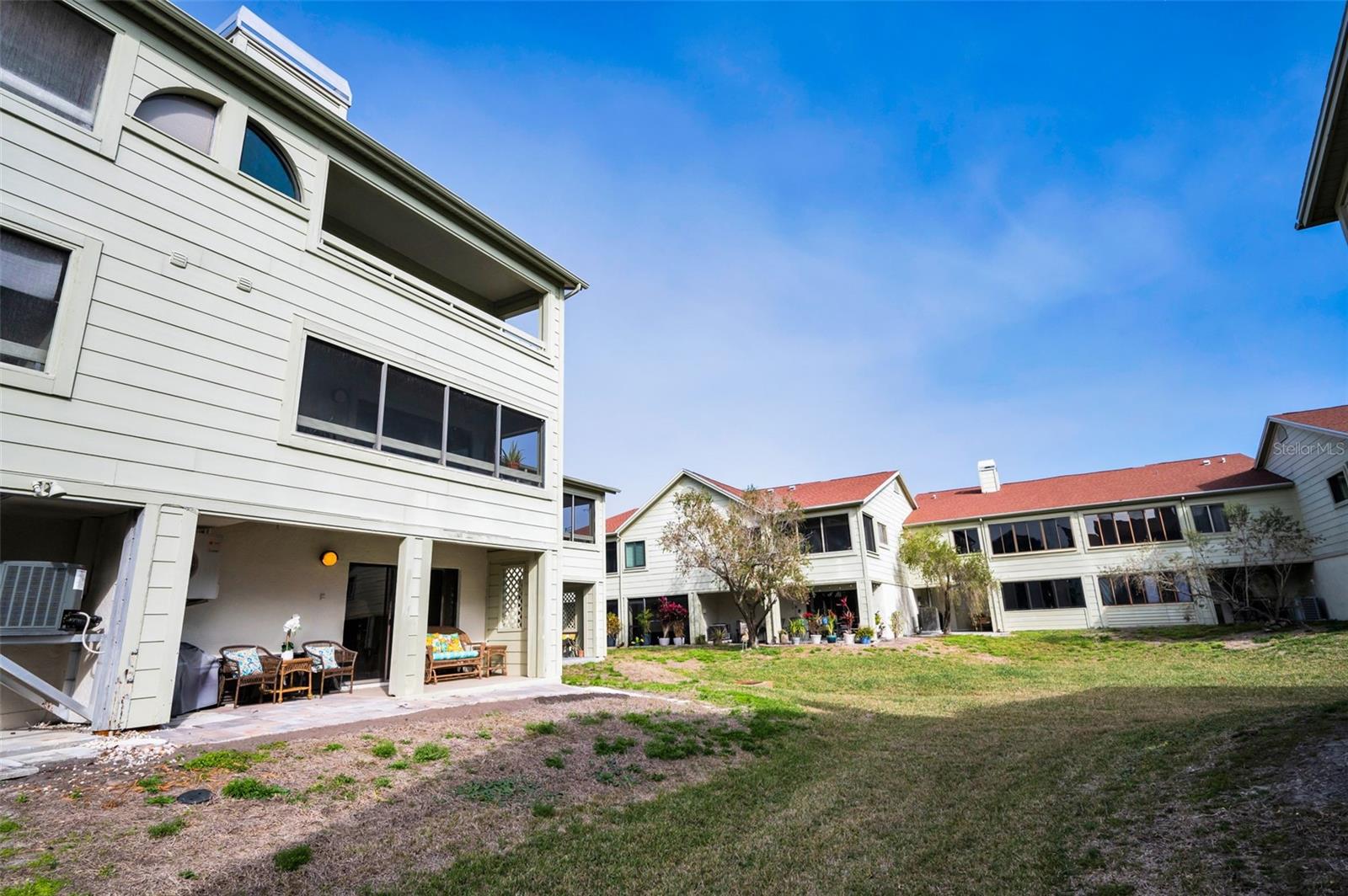 Image 92 of 93 For 2353 Hanover Drive