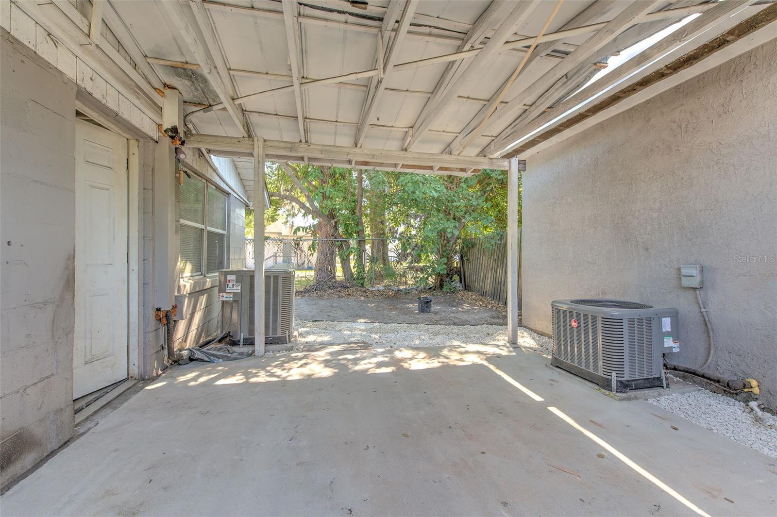 Image 34 of 35 For 905 Ball Street