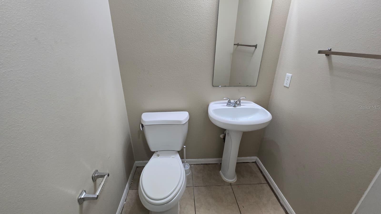 Image 5 of 14 For 1052 Brenton Leaf Drive