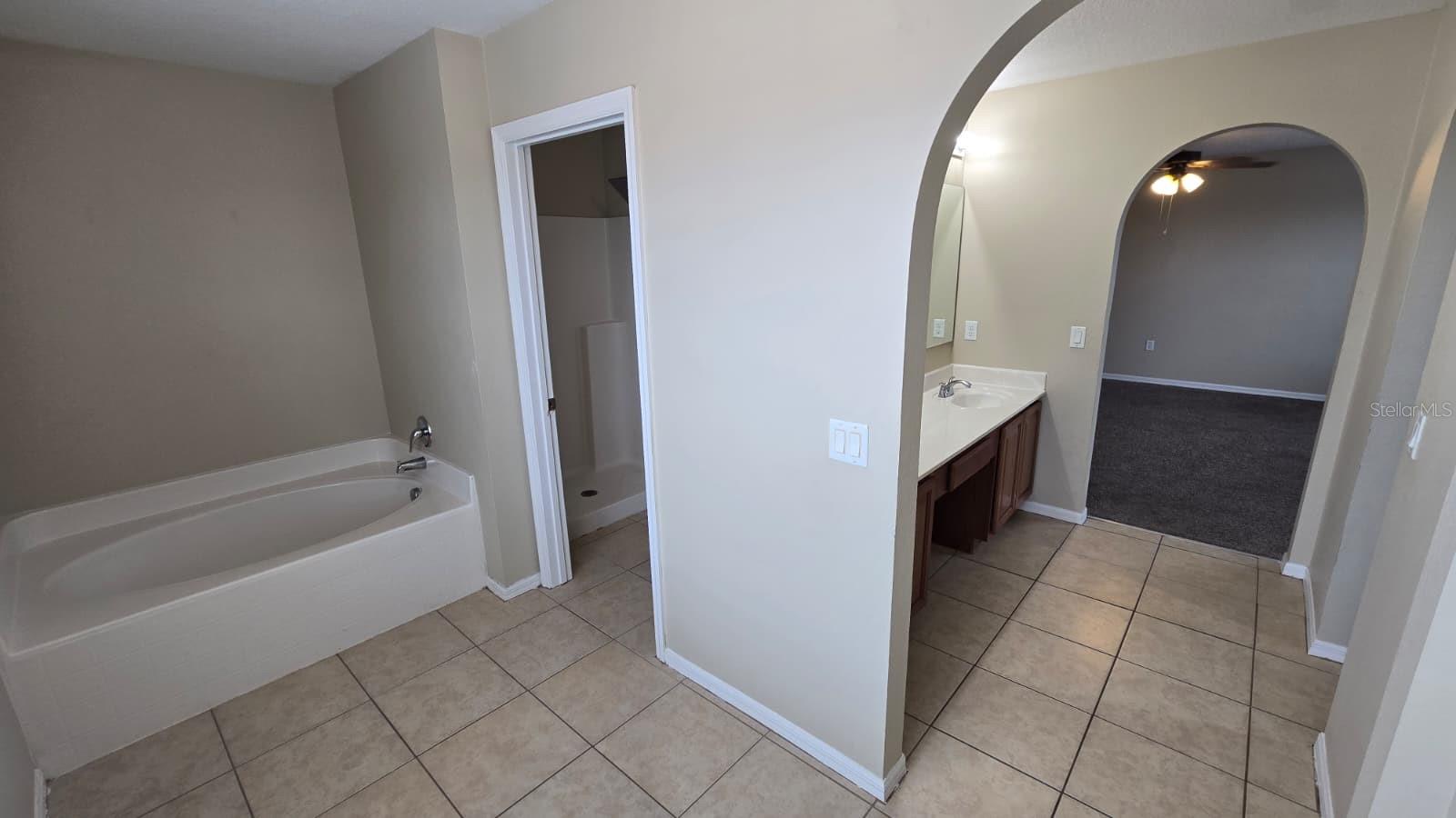 Image 8 of 14 For 1052 Brenton Leaf Drive