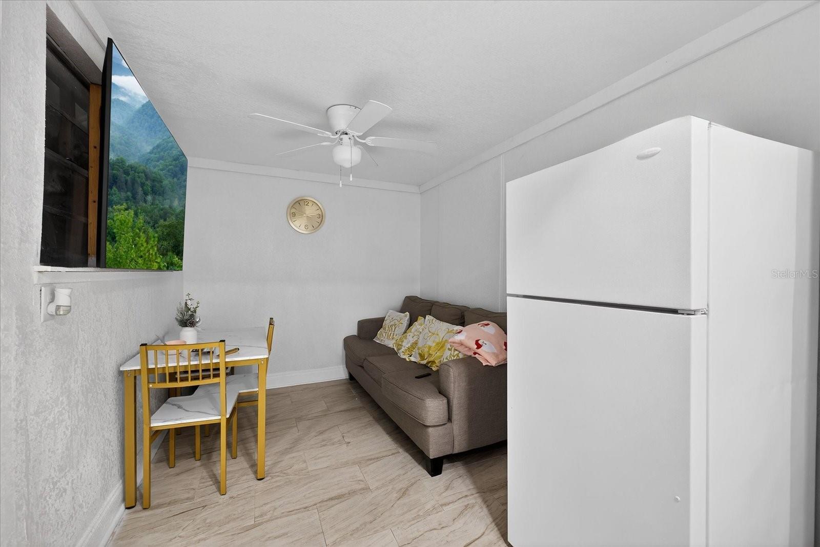 Image 20 of 40 For 7618 Lavender Lane