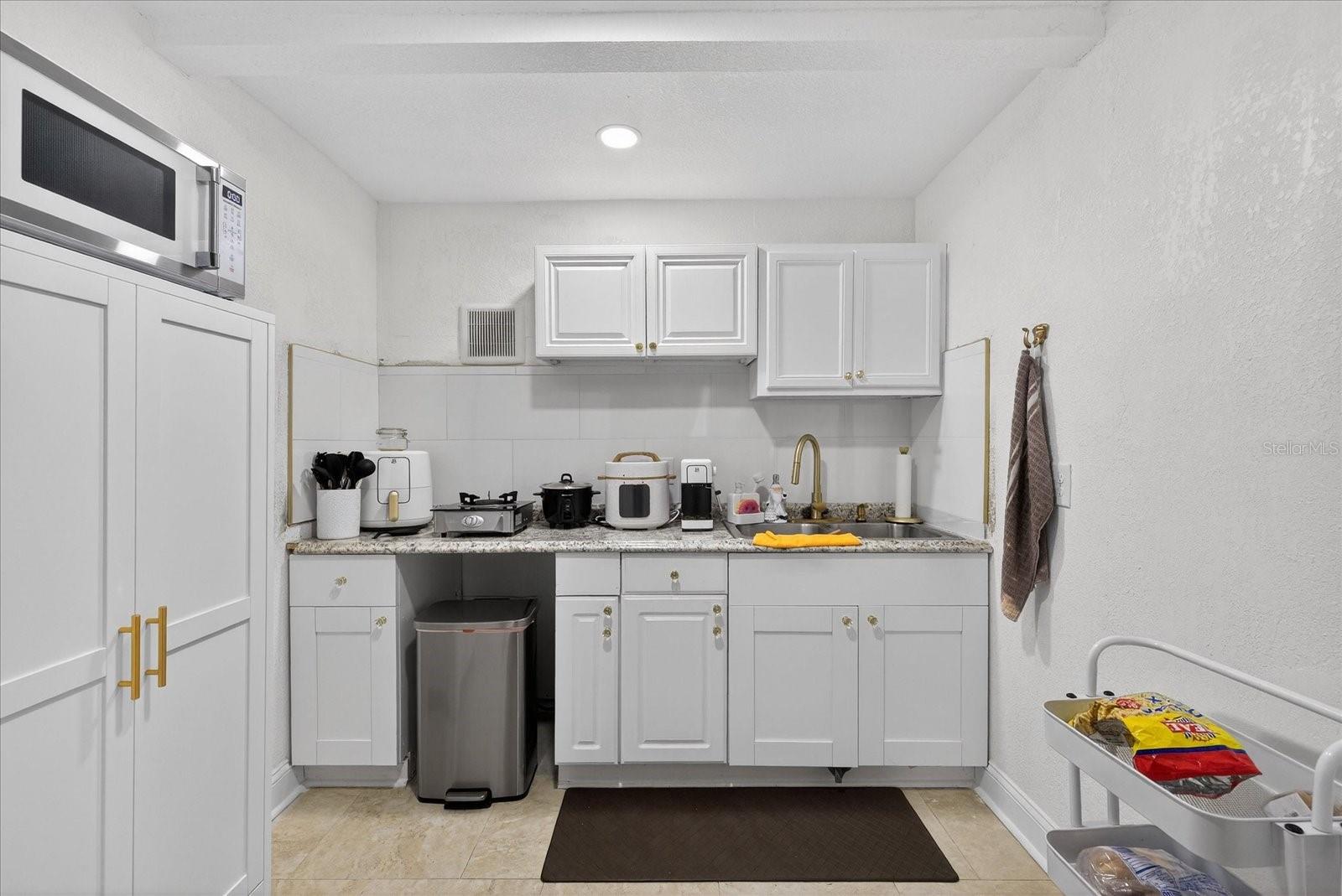 Image 23 of 40 For 7618 Lavender Lane