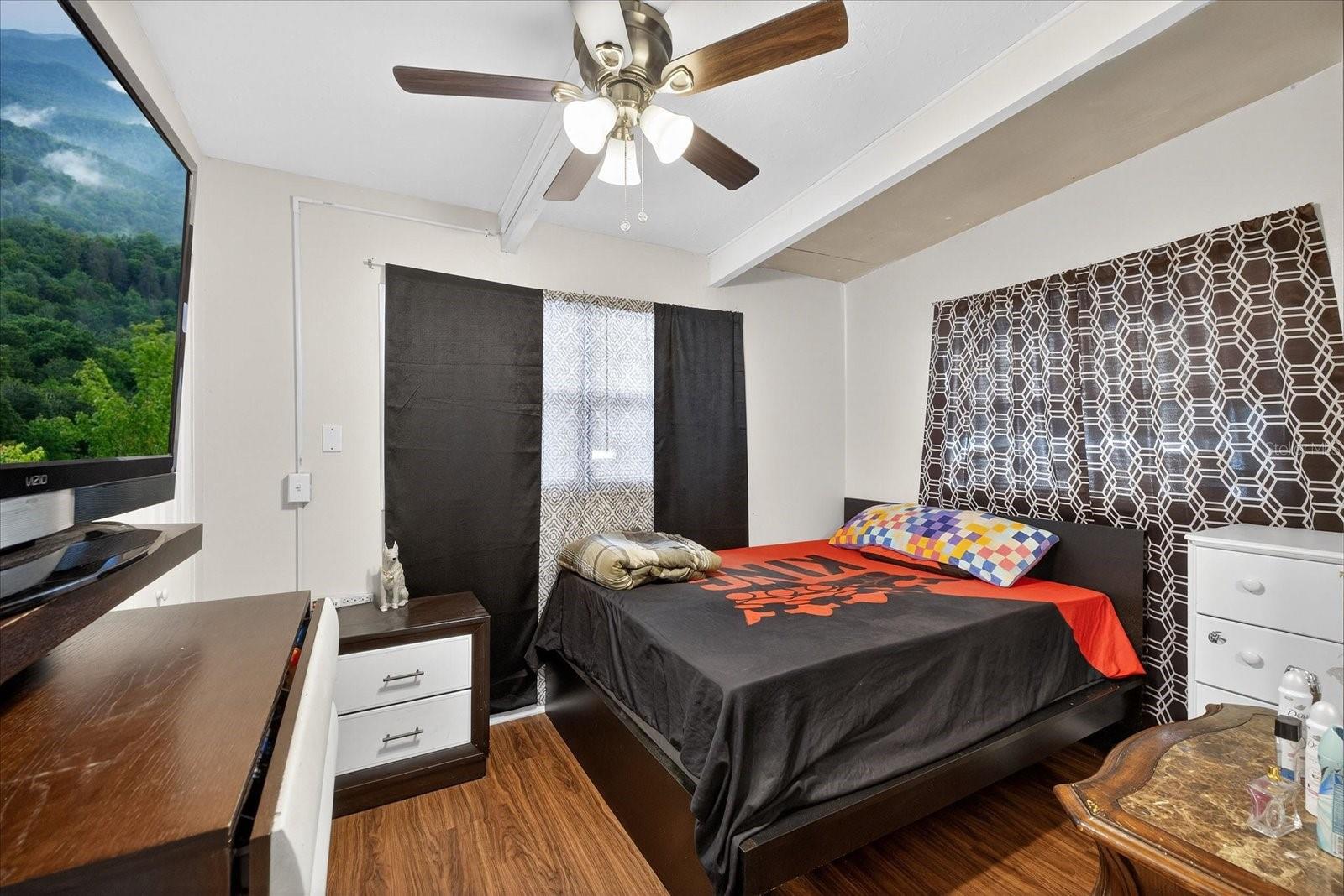 Image 32 of 40 For 7618 Lavender Lane