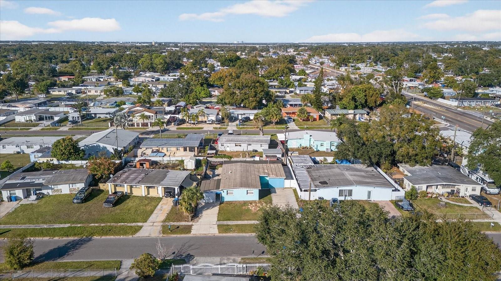 Image 6 of 40 For 7618 Lavender Lane