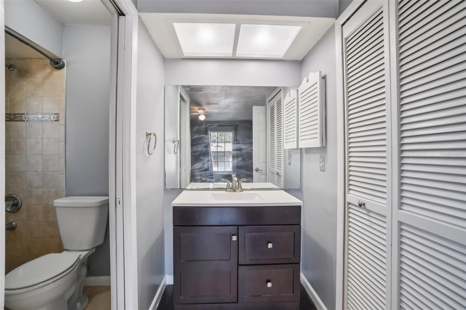 Image 16 of 25 For 618 Rollingwood Lane