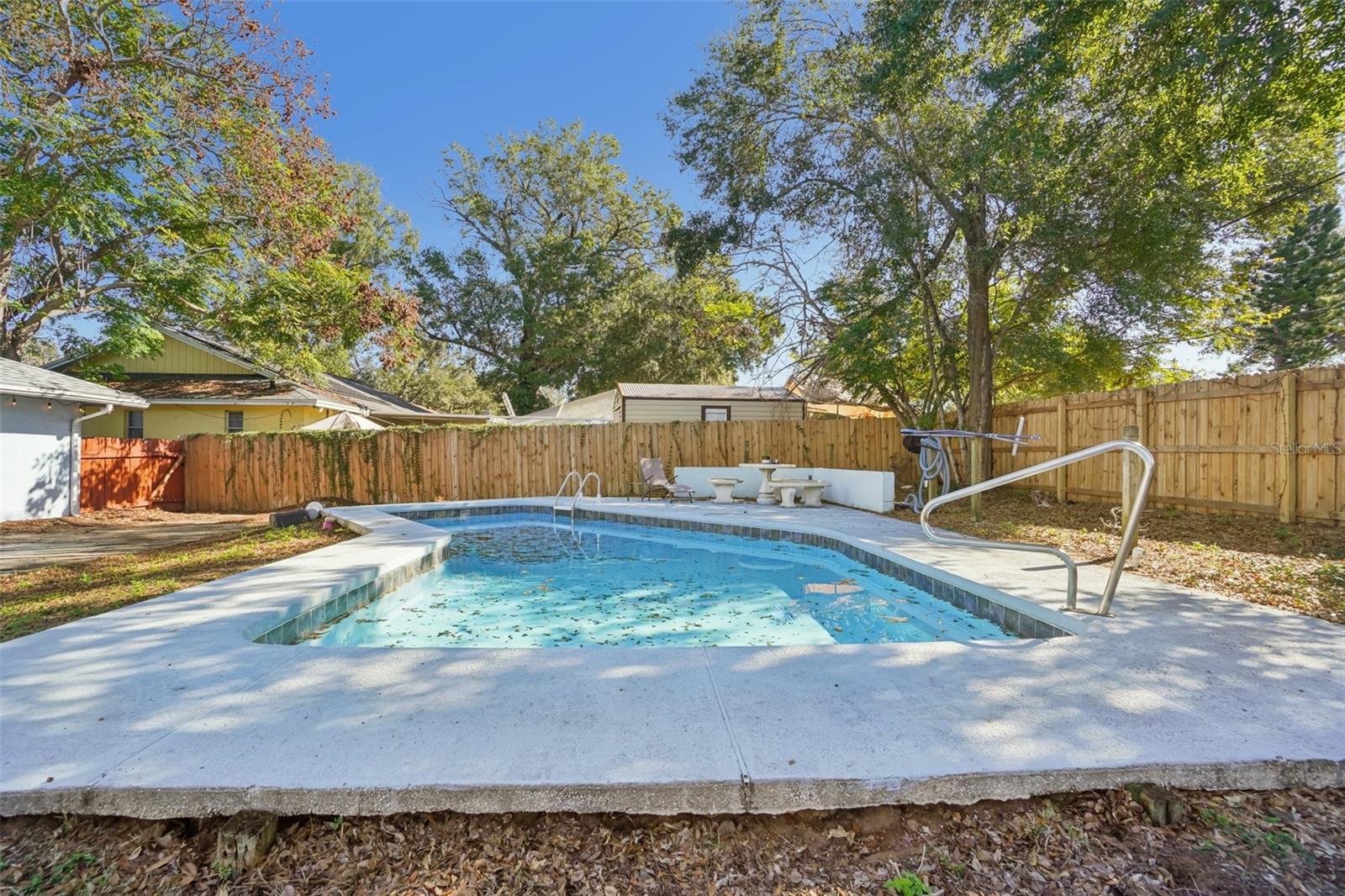 Image 24 of 25 For 618 Rollingwood Lane