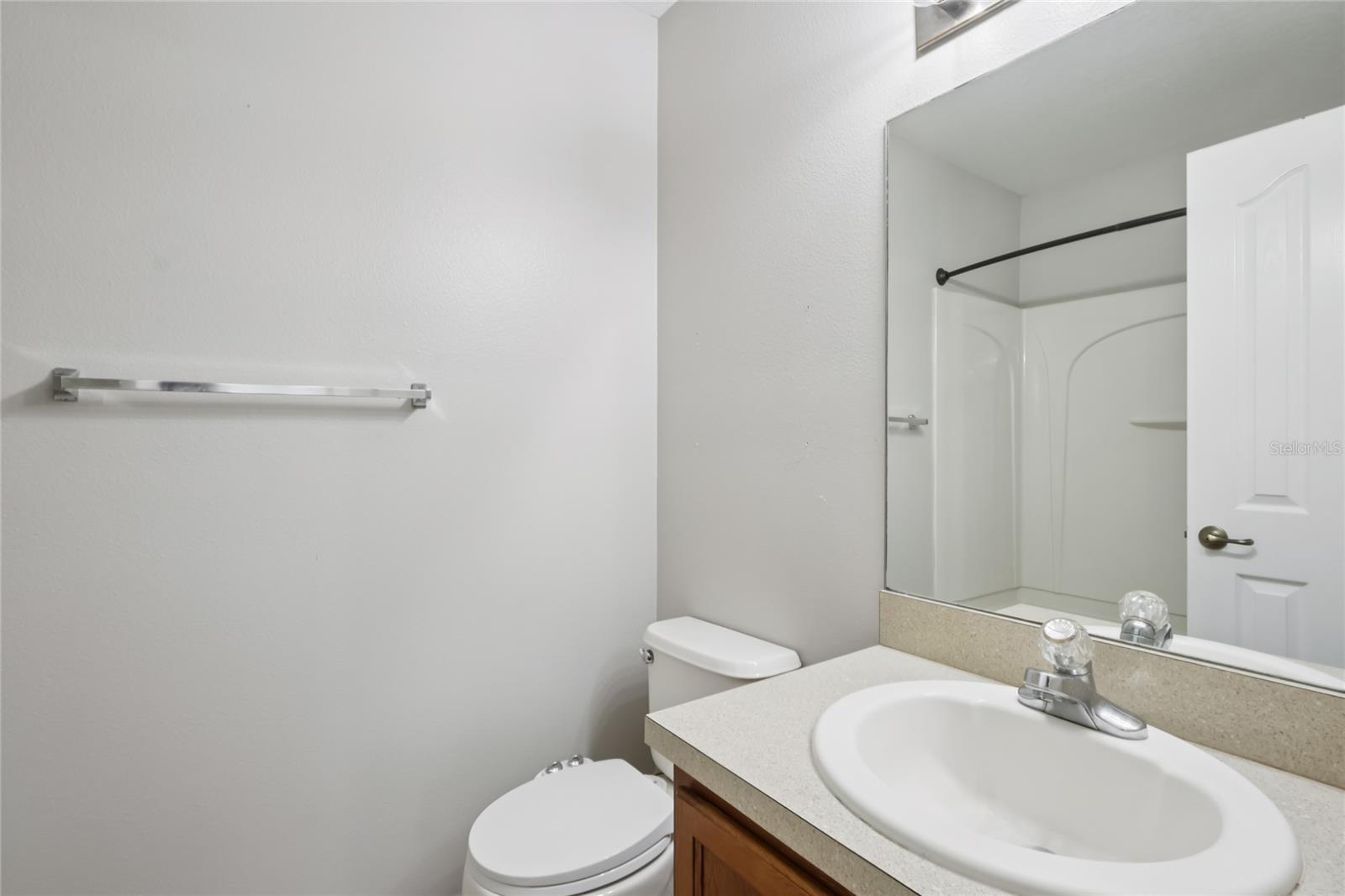 Image 27 of 39 For 10814 Kensington Park Avenue