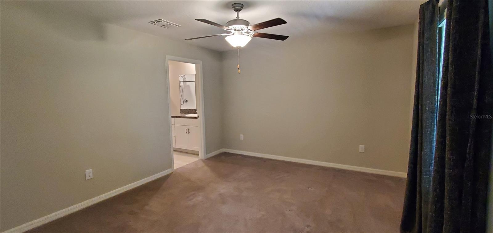 Listing photo id 7 for 5161 White Chicory Drive