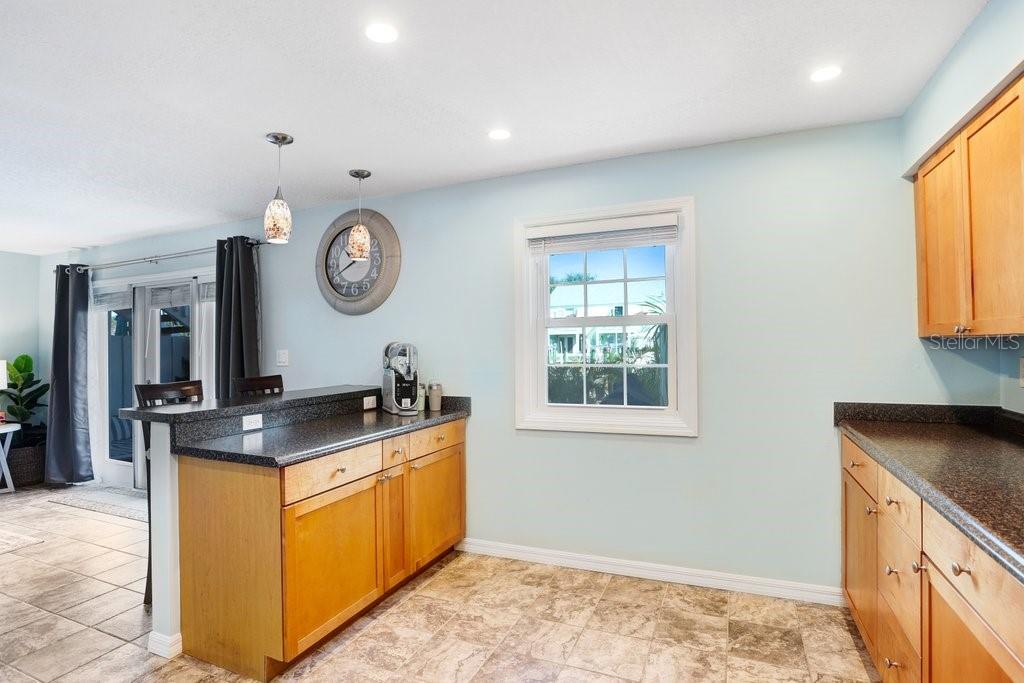 Image 12 of 74 For 5012 Starfish Drive Se B