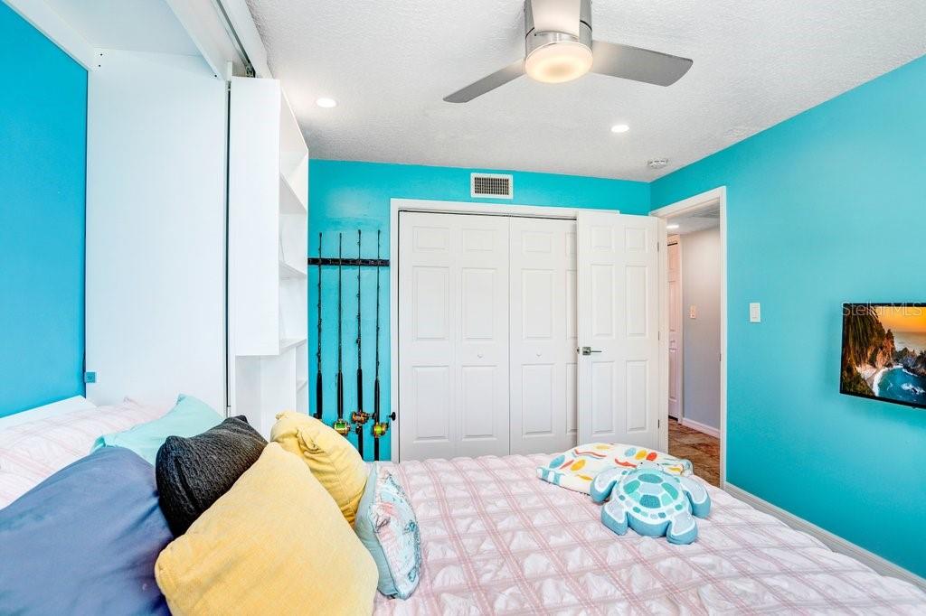 Image 15 of 74 For 5012 Starfish Drive Se B