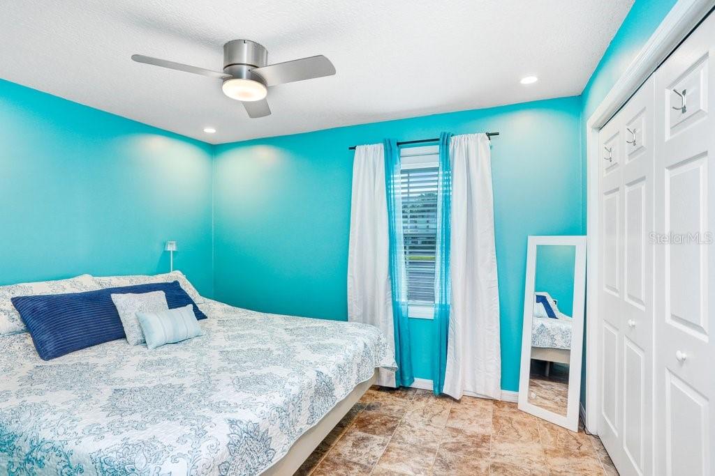 Image 17 of 74 For 5012 Starfish Drive Se B