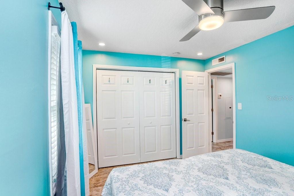 Image 18 of 74 For 5012 Starfish Drive Se B