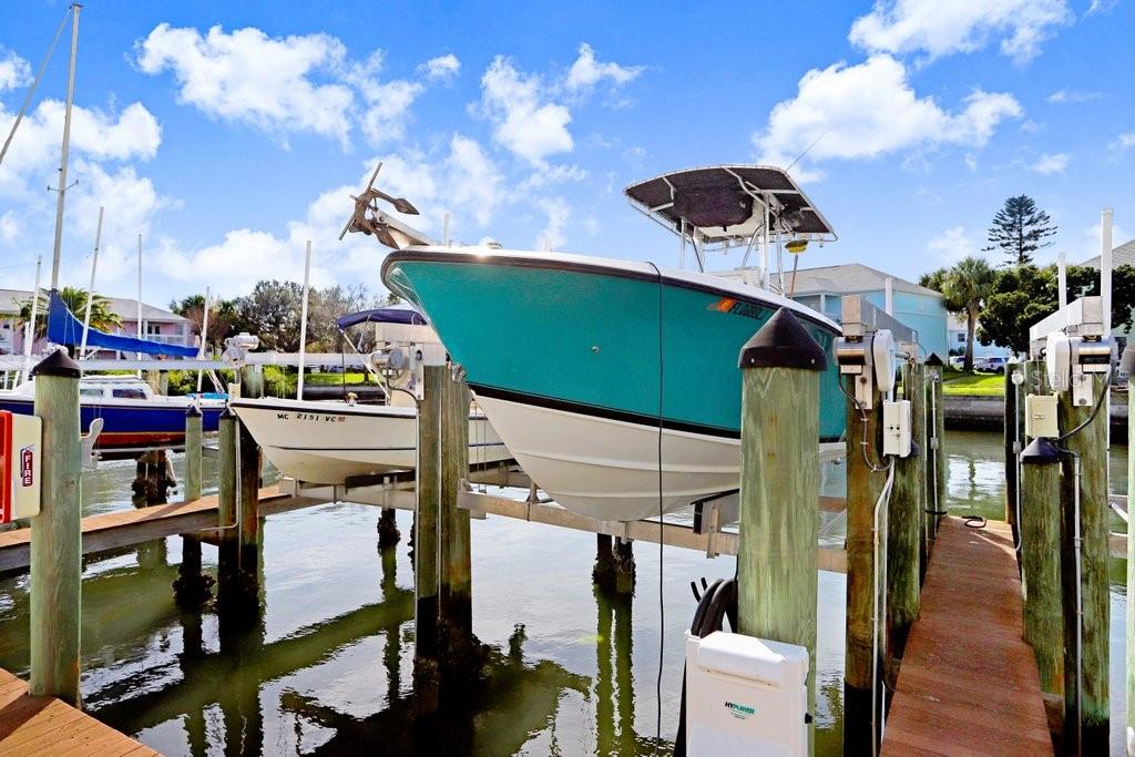 Image 27 of 74 For 5012 Starfish Drive Se B