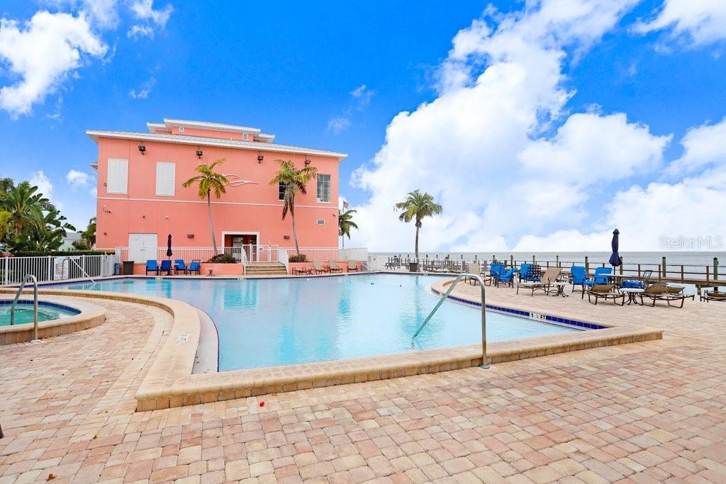 Image 44 of 74 For 5012 Starfish Drive Se B