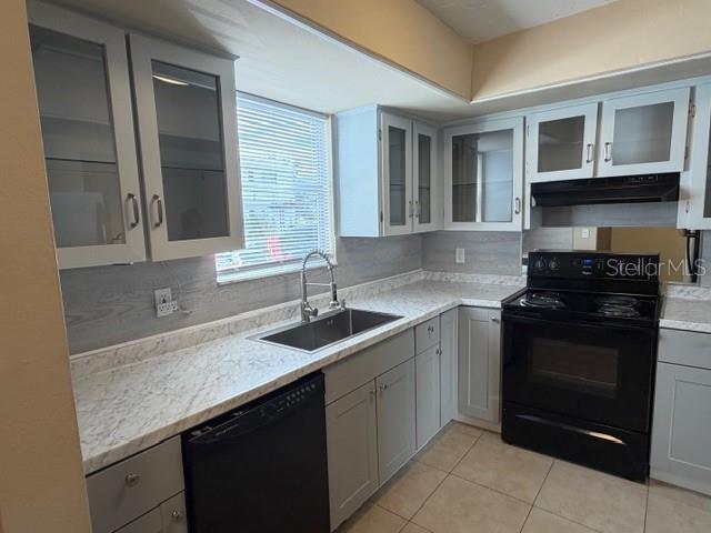 Image 12 of 21 For 140 Douglas Road W D