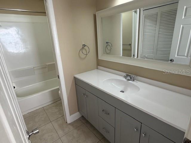 Image 17 of 21 For 140 Douglas Road W D