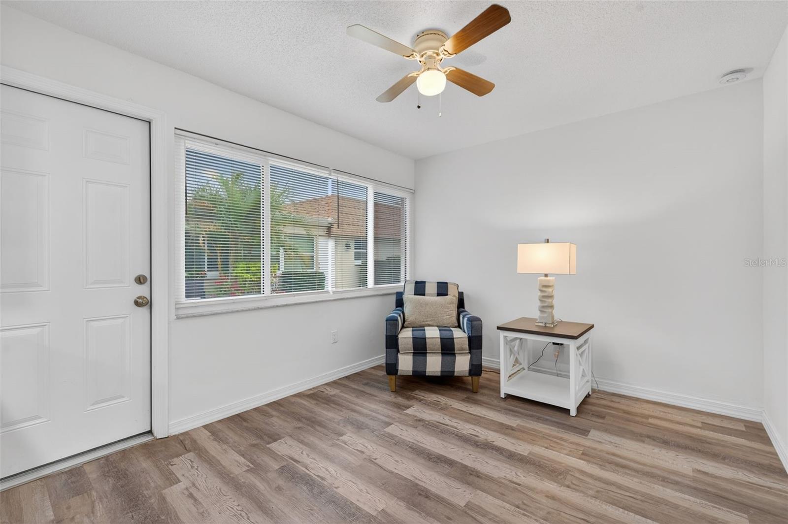 Image 14 of 31 For 8245 Vendome Boulevard N