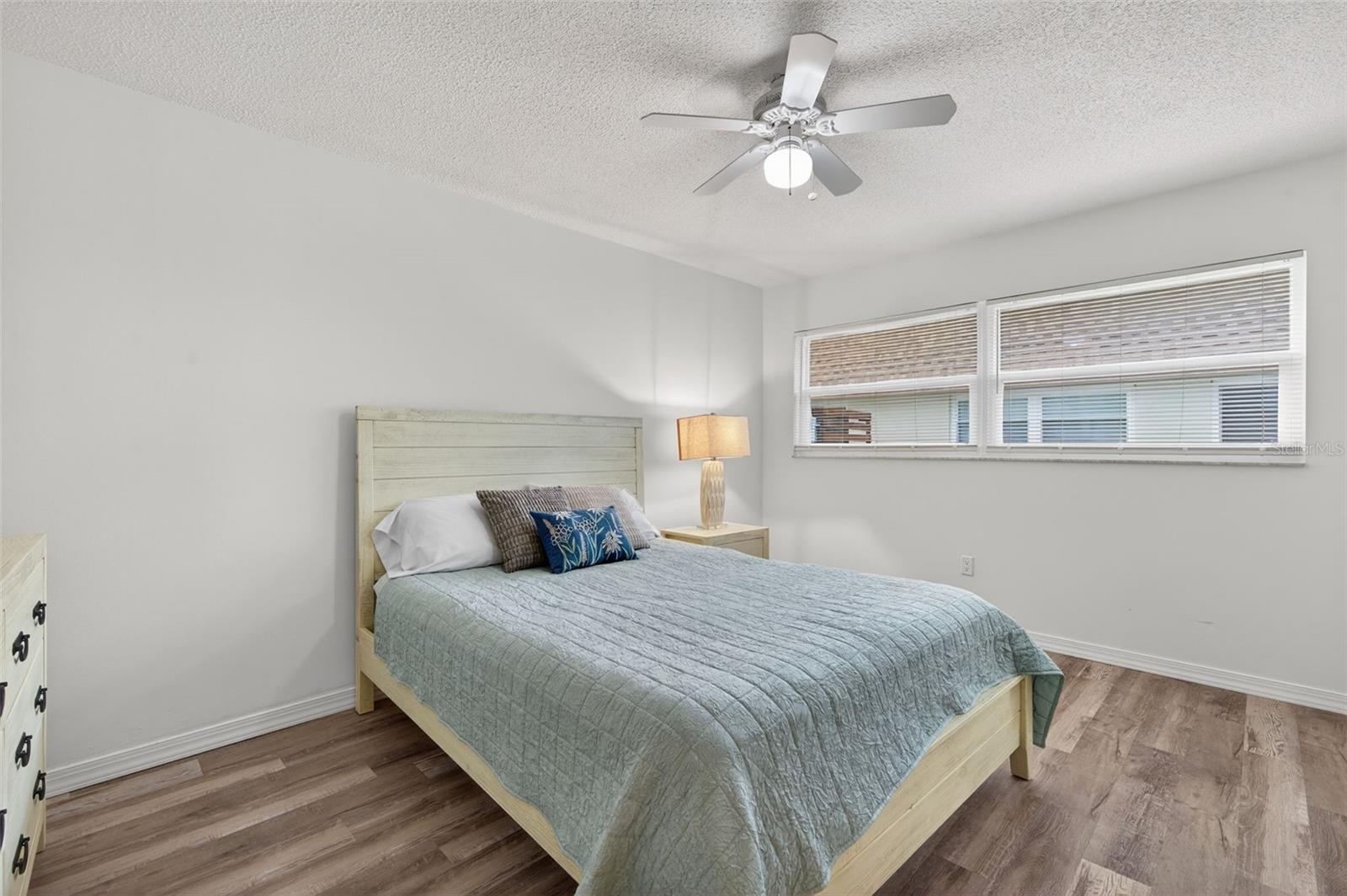 Image 15 of 31 For 8245 Vendome Boulevard N