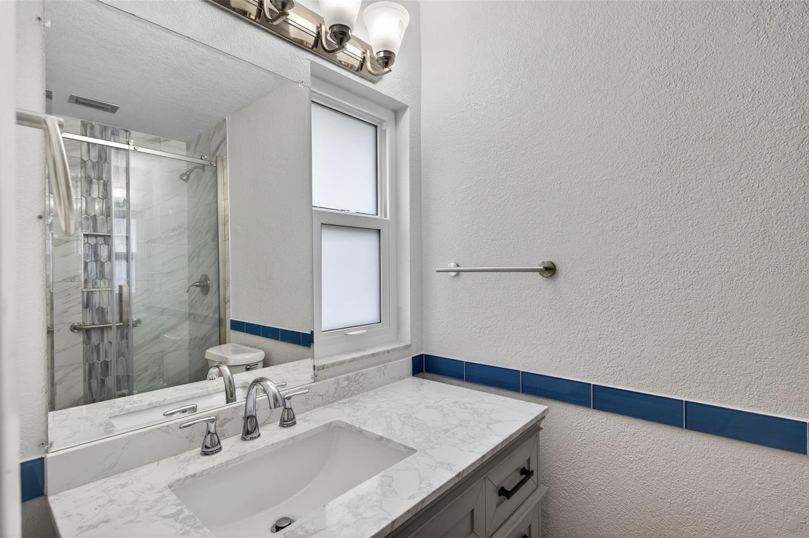 Image 16 of 31 For 8245 Vendome Boulevard N