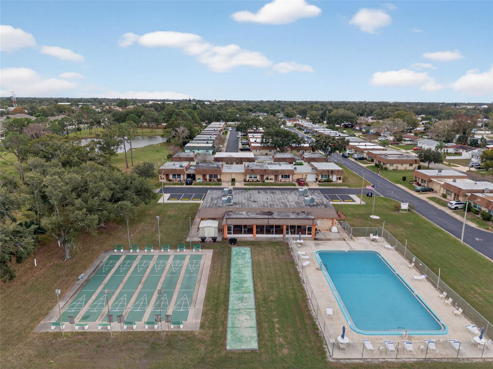 Image 24 of 31 For 8245 Vendome Boulevard N