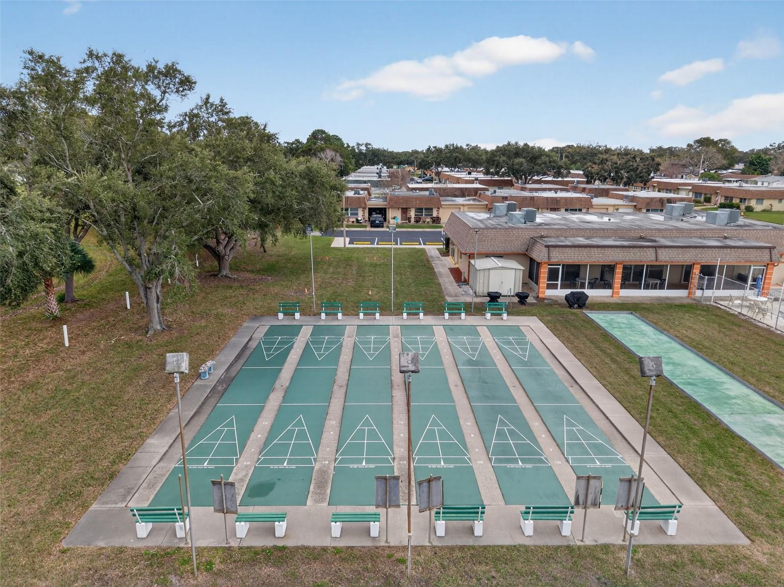 Image 25 of 31 For 8245 Vendome Boulevard N